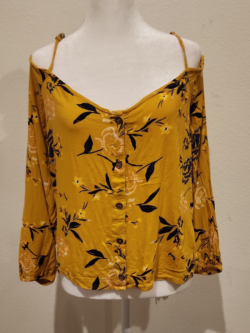 GBG Los Angeles Mustard Floral Off-Shoulder Button-Front Top